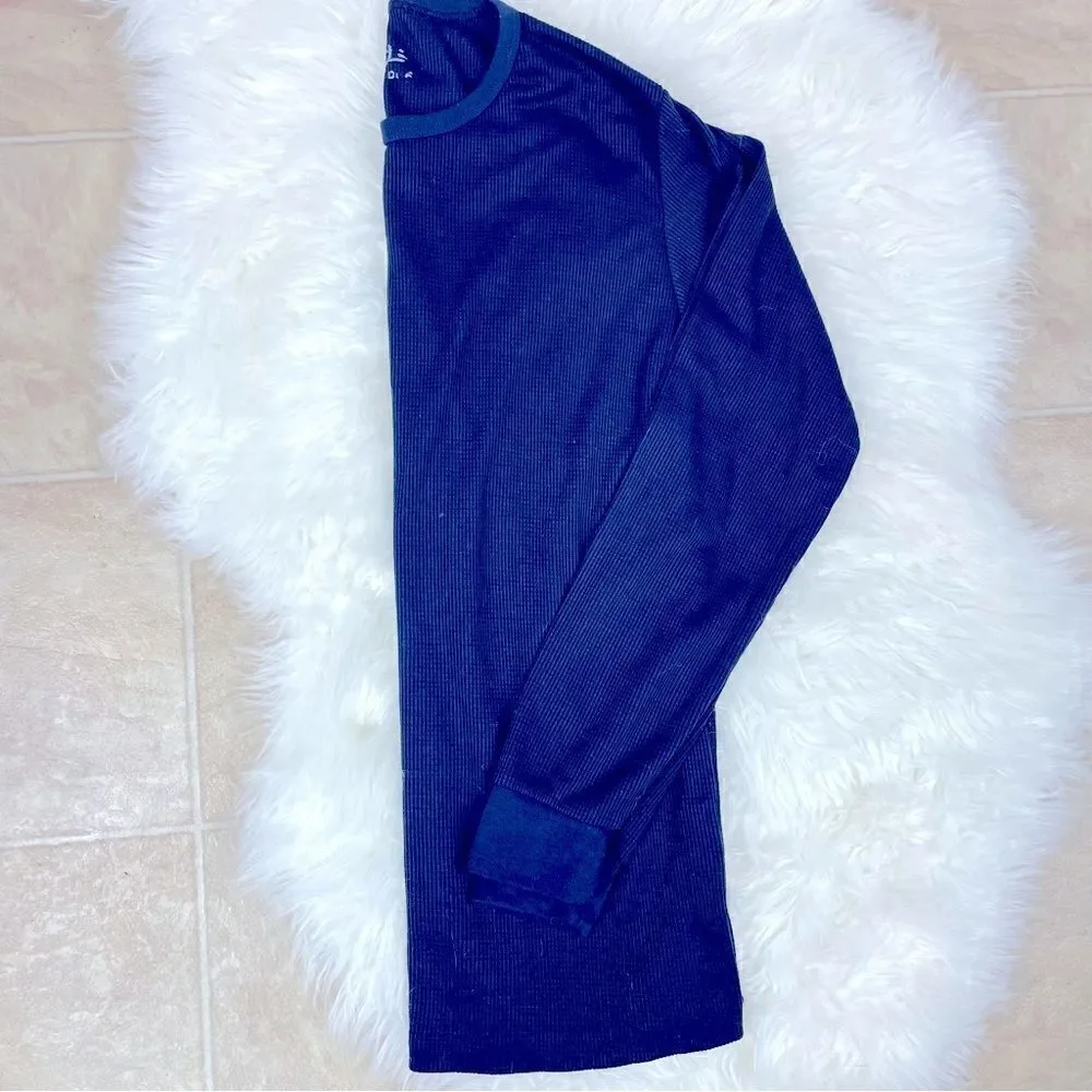 2-piece Thermo set pant & long sleeve, Cambridge classics blue,small new no tag.